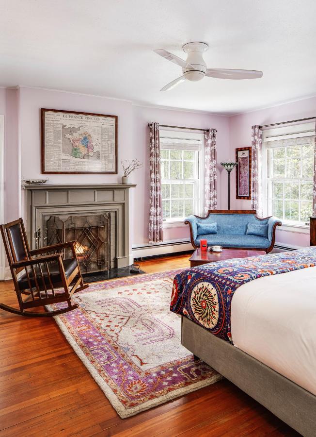 The Applewood Manor Bed & Breakfast Asheville Exterior photo