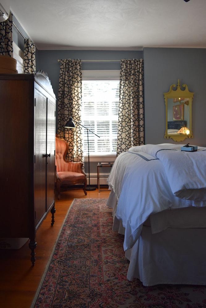 The Applewood Manor Bed & Breakfast Asheville Exterior photo
